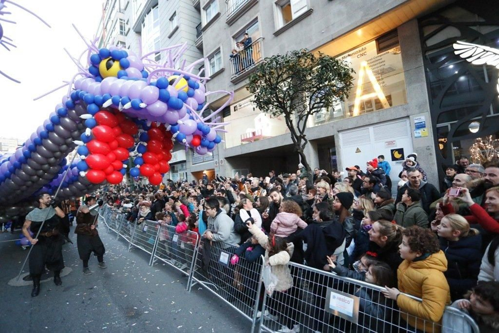 La Cabalgata de los Reyes Magos en Vigo - JV Landín 08
