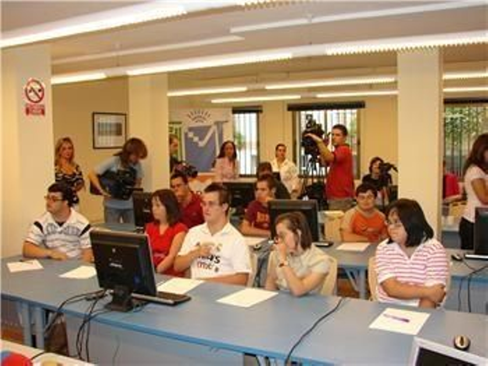 Jóvenes con síndrome de down en una actividad realizada en Extremadura.