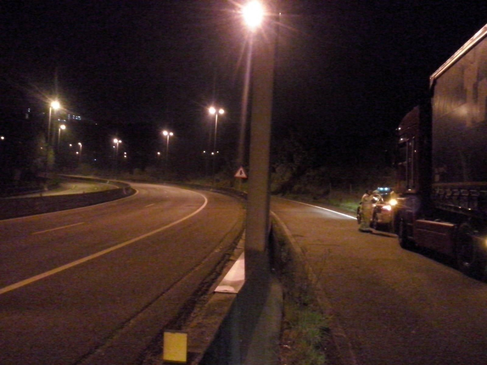 El trailer de matrícula italiana recorrió 10 kilómetros en sentido contrario.