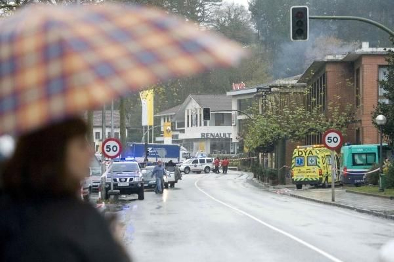 Lugar donde fue asesinado por ETA el empresario Uría. (Foto: Javier Etxezarreta)