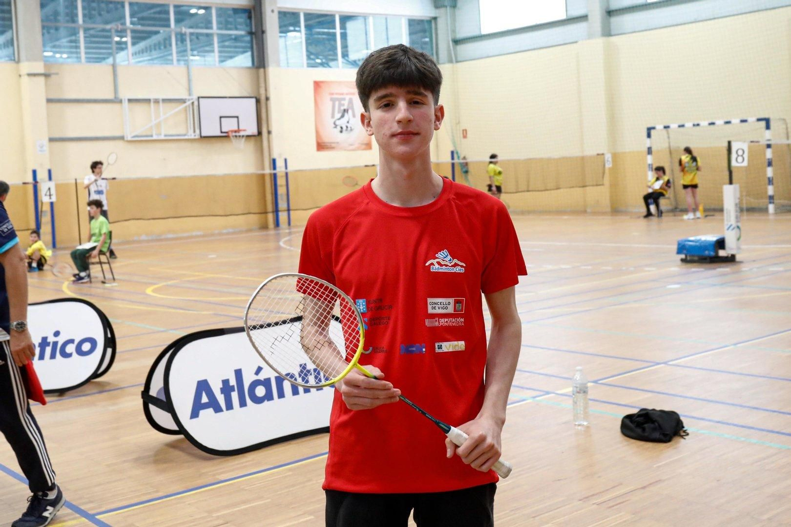 +Deporte Atlántico de bádminton en Ponteareas.