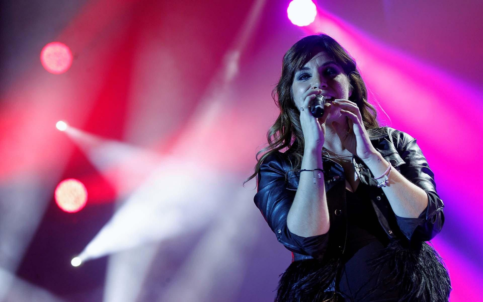 En la imagen, la cantante del grupo La Oreja de Van Gogh, Leire Martínez. EFE/Victor Lerena/Archivo