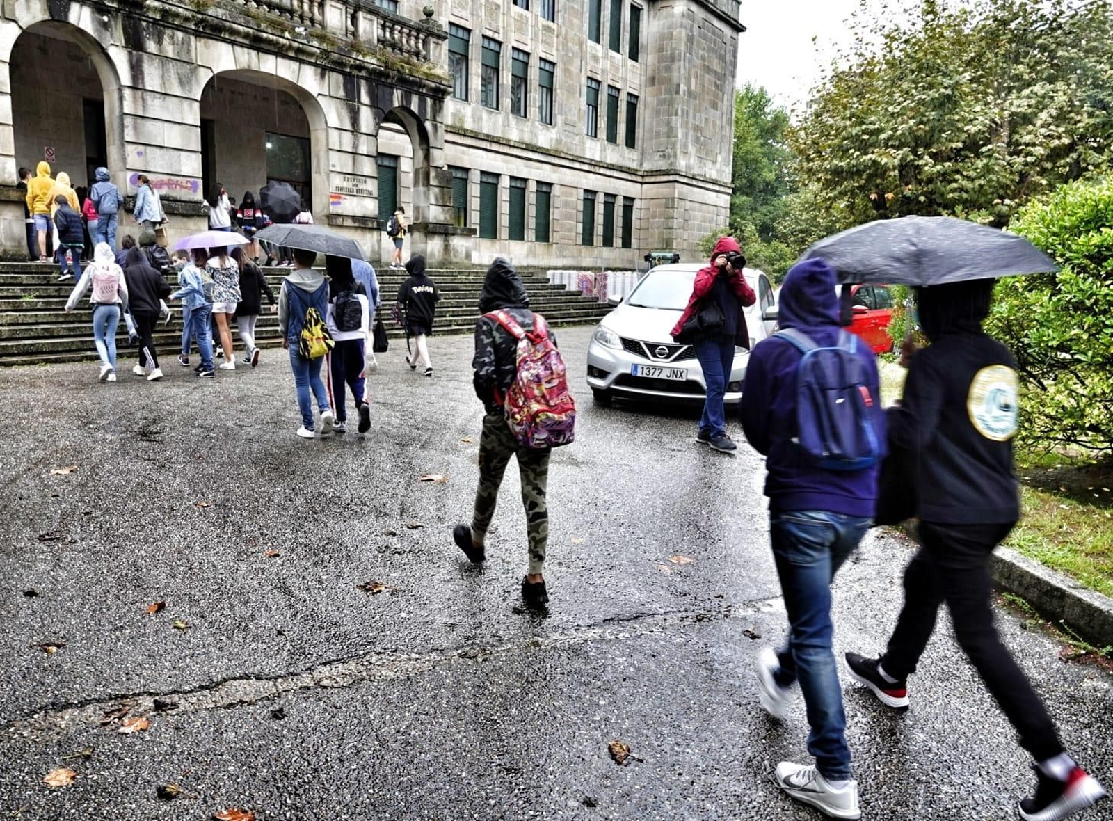 Entrada de un instituto en Vigo
