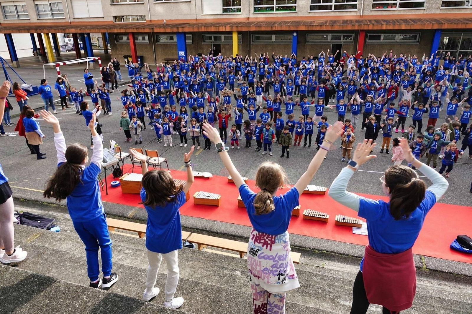 Actos por el Día de la Paz en el CEIP Pintor Laxeiro.