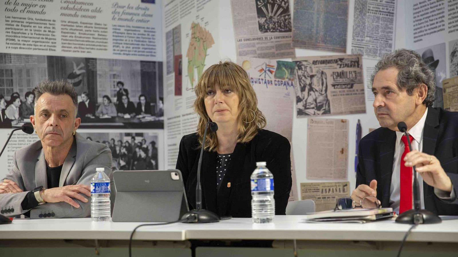 Presentación de la exposición las Hermanas Úriz Pi en el Instituto Cervantes de París