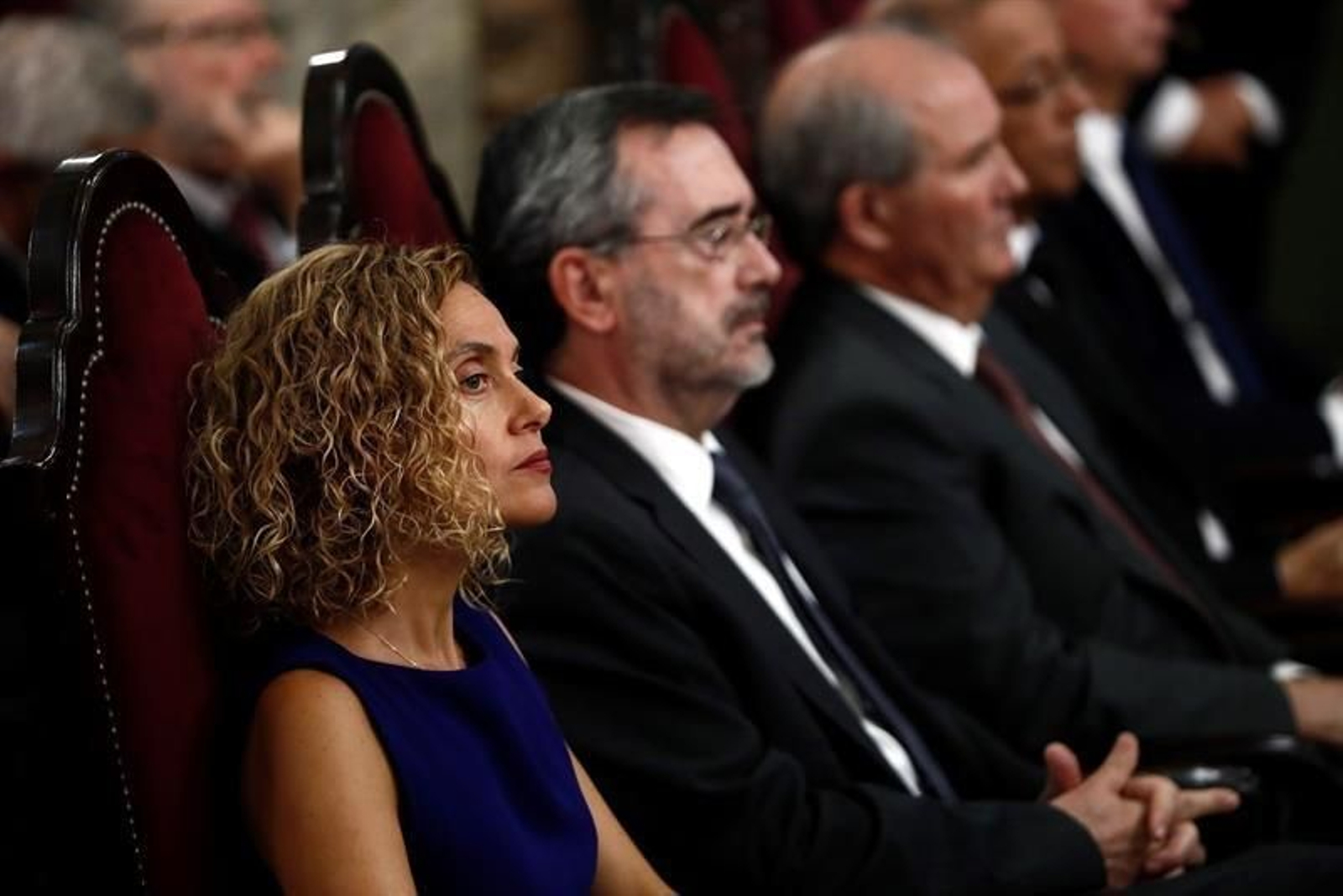 La presidenta del Congreso de los Diputados, Meritxell Batet (i), junto al presiente del Senado, Manuel Cruz (2i)