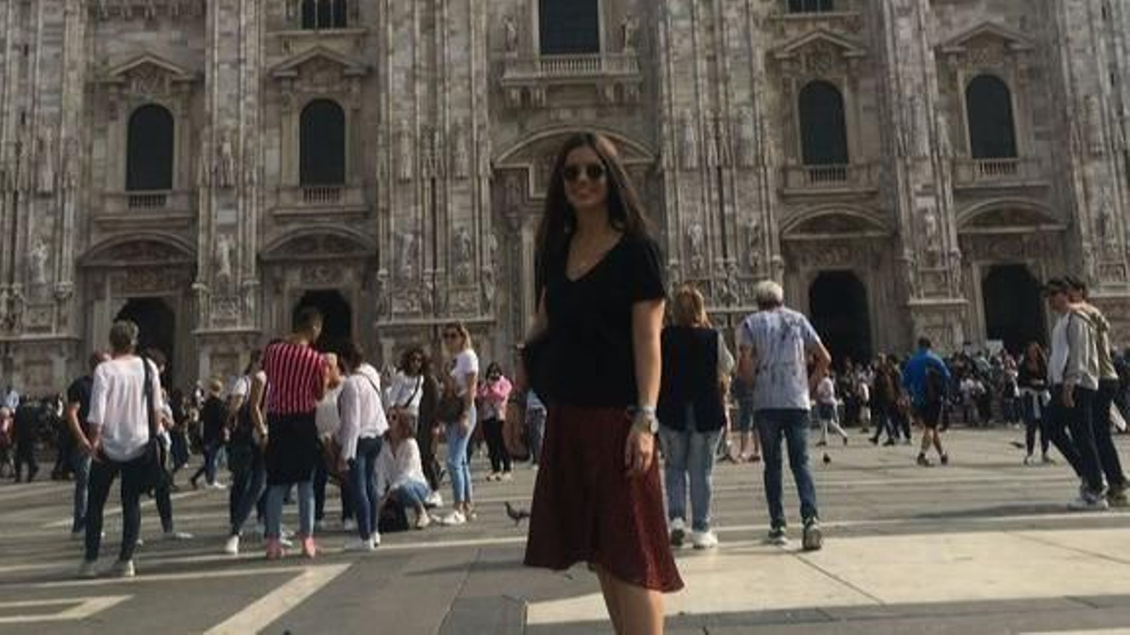 Adela Borrás, en la plaza del Duomo antes de la crisis del coronavirus.