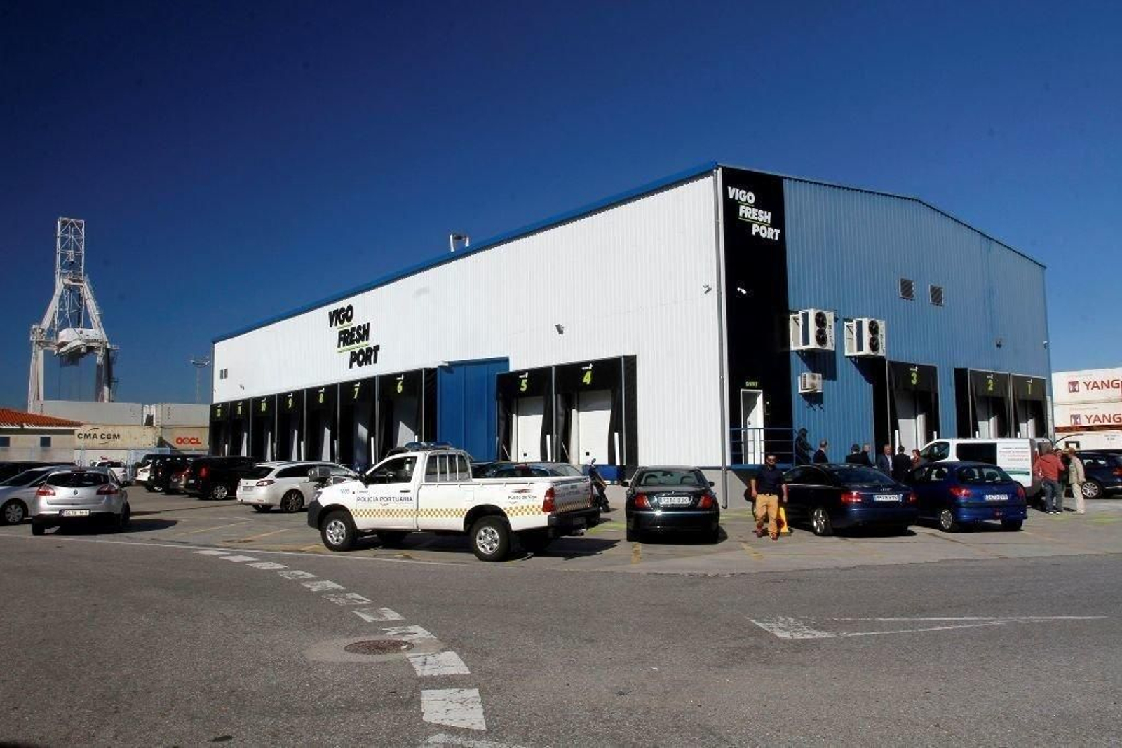 La terminal portuaria de fruta, en la zona comprendida entre el muelle de Guixar y Areal.