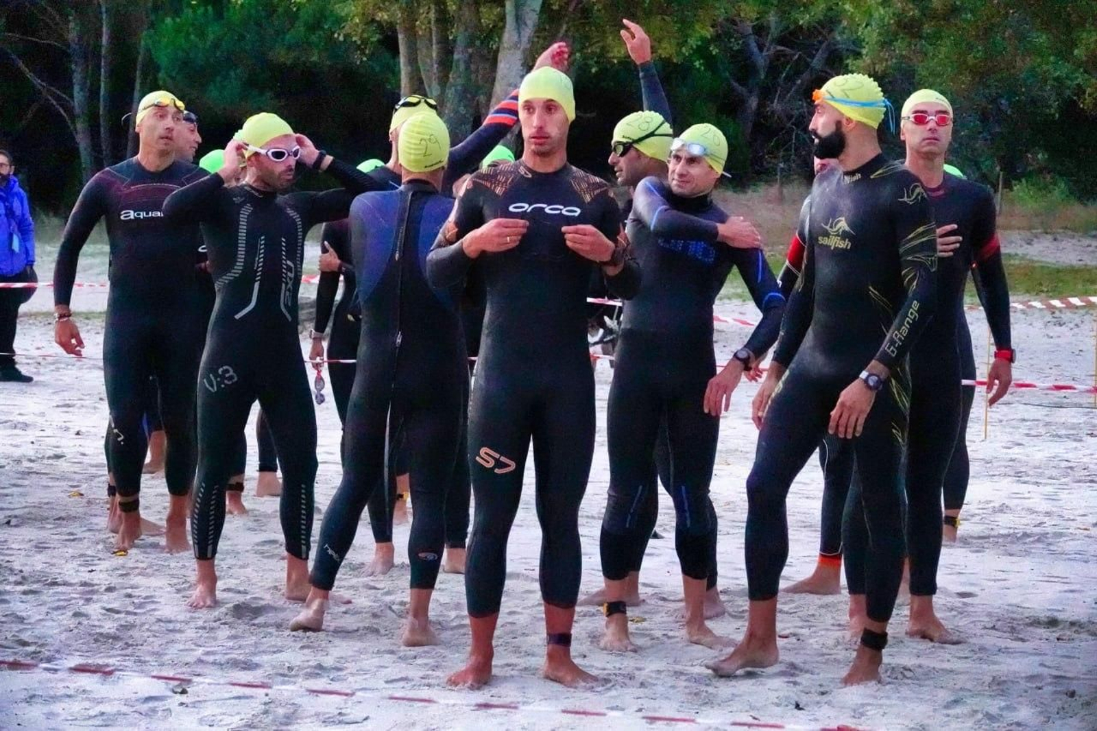 Triatlón Desafío Islas Cíes. // Vicente Alonso