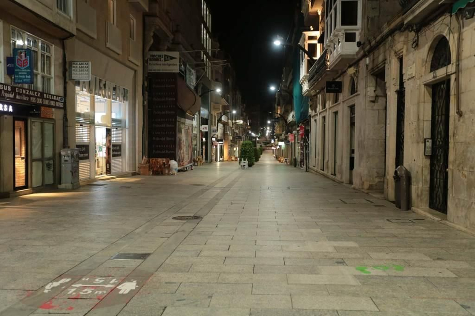 El confinamiento nocturno vacía Vigo 19