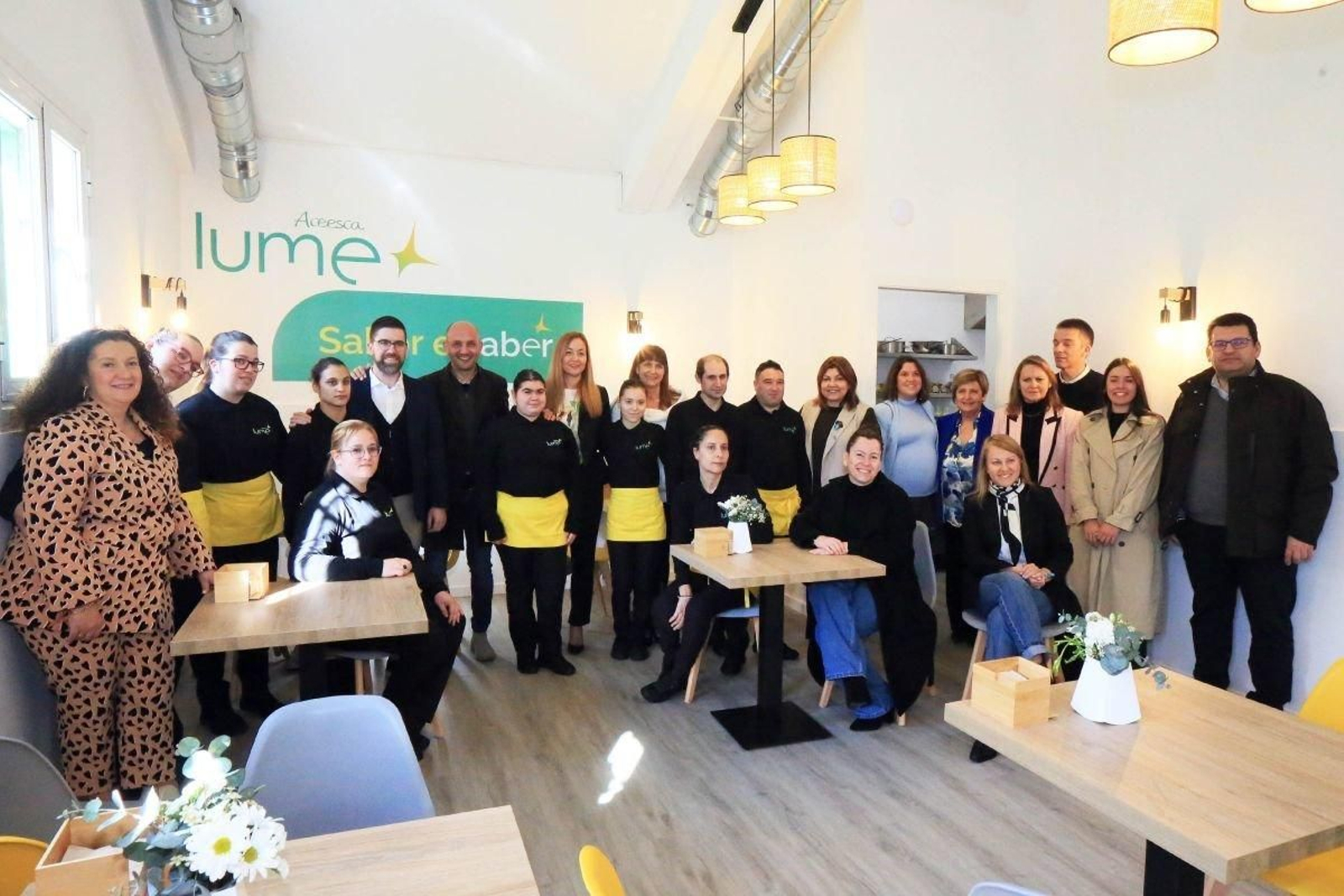 ‘Lume’ espacio inclusivo y pionero en Torneiros, con los alcaldes de Porriño, Salceda y Salvaterra.