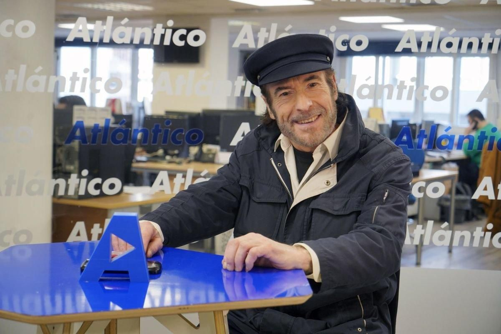 Diego de Giráldez, no set de Atlántico TV.