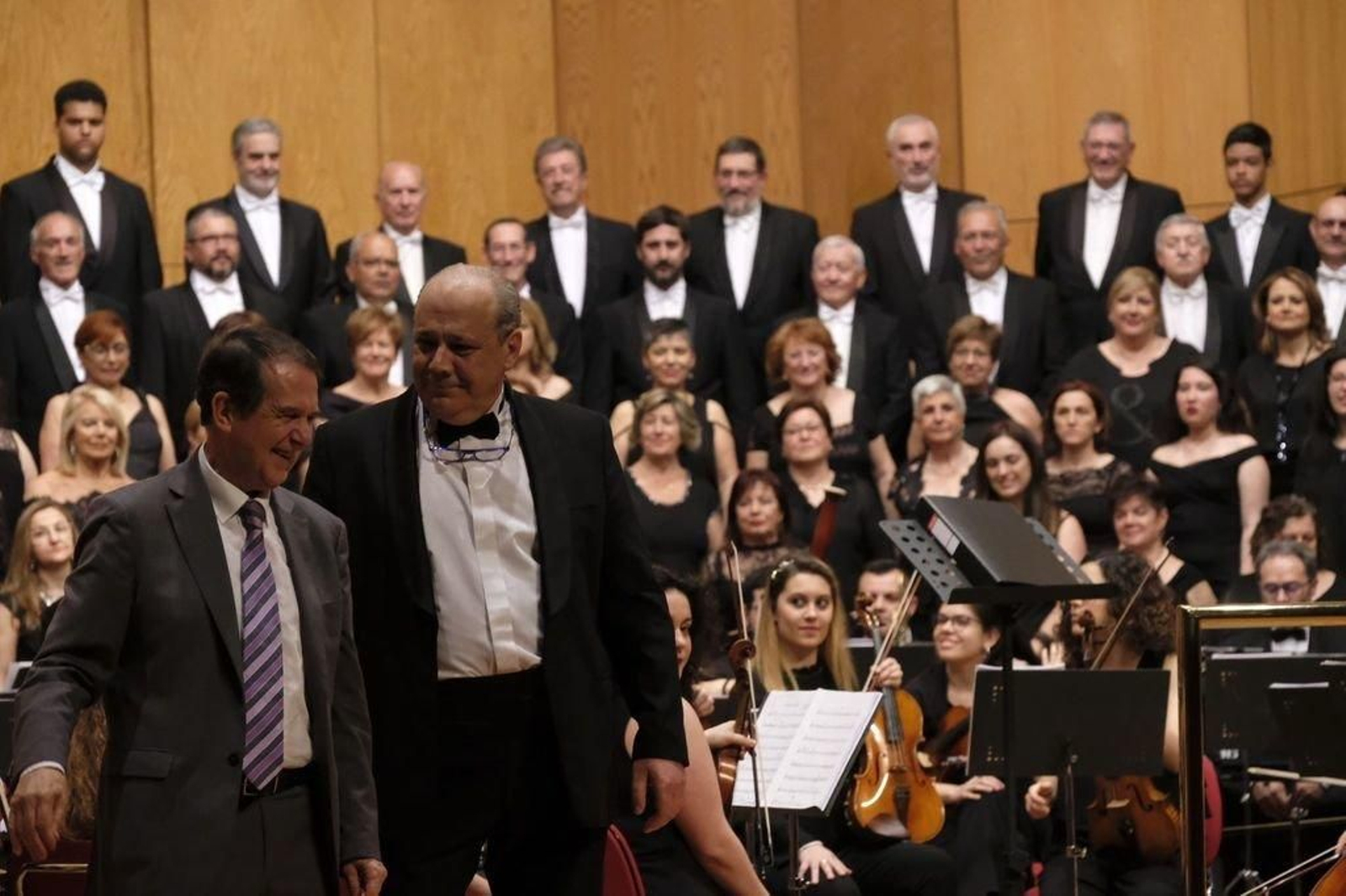 Caballero, con Óscar Villar