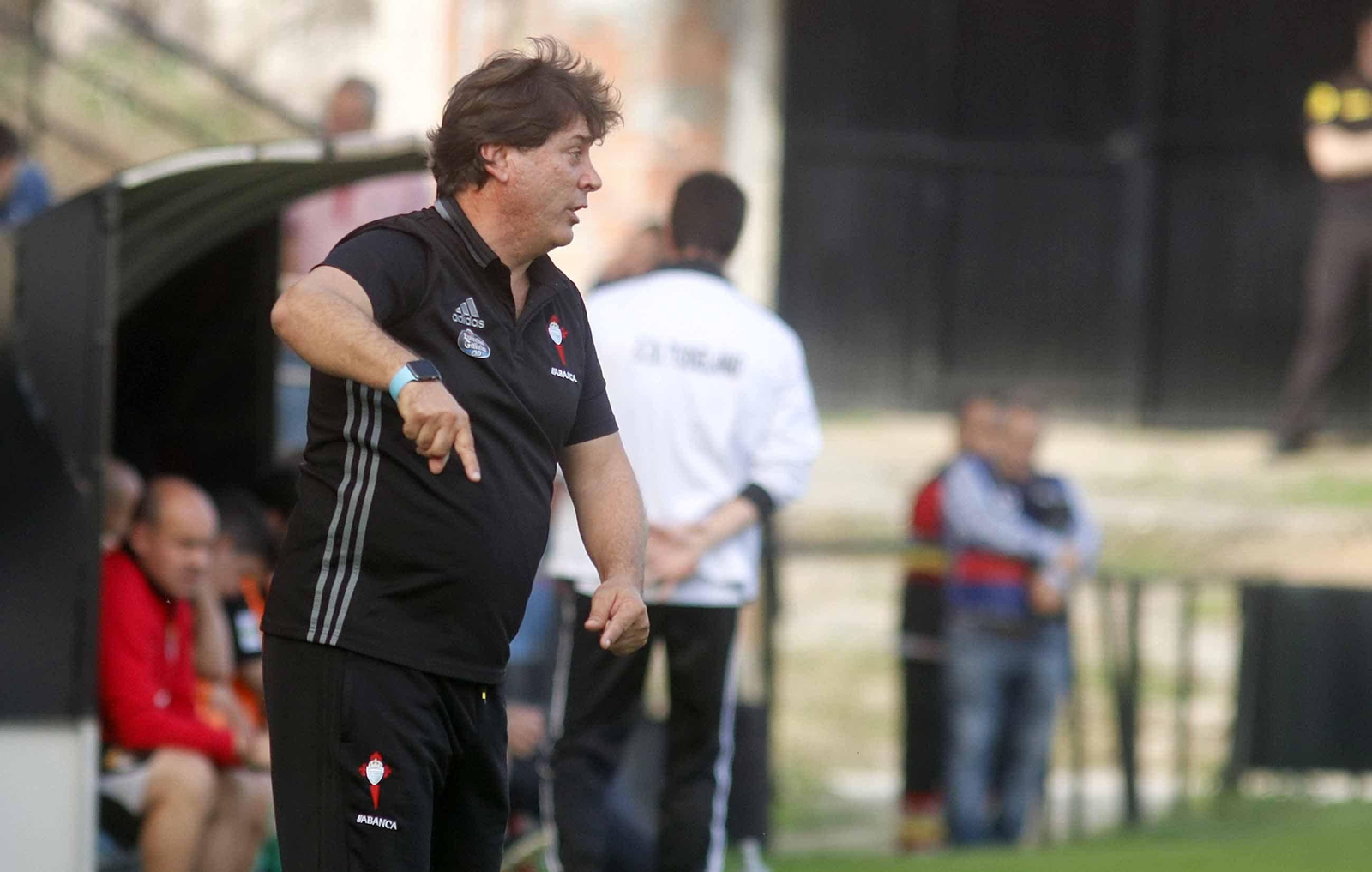 Alejandro Menéndez acabó el partido de Ponferrada enojado con la actuación del árbitro.