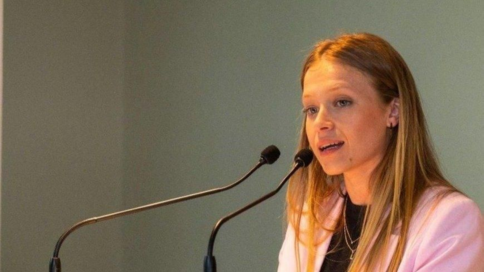 Lara Meneses durante la campaña de las elecciones locales de 2023.