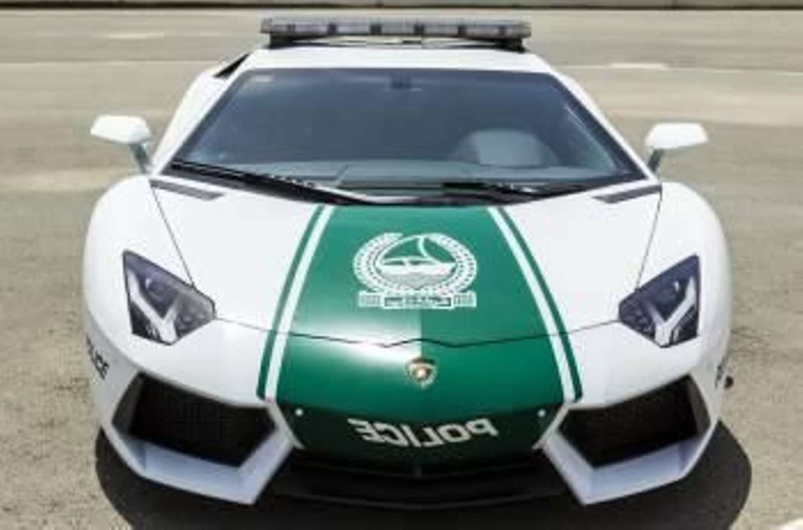 Uno de los nuevos vehículos para la policía de Dubai.