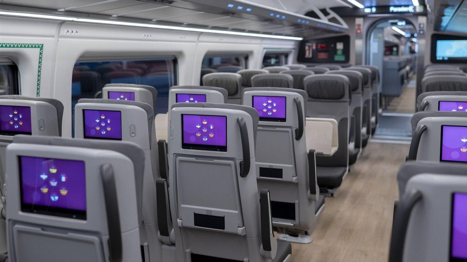 Un tren Avril por dentro.