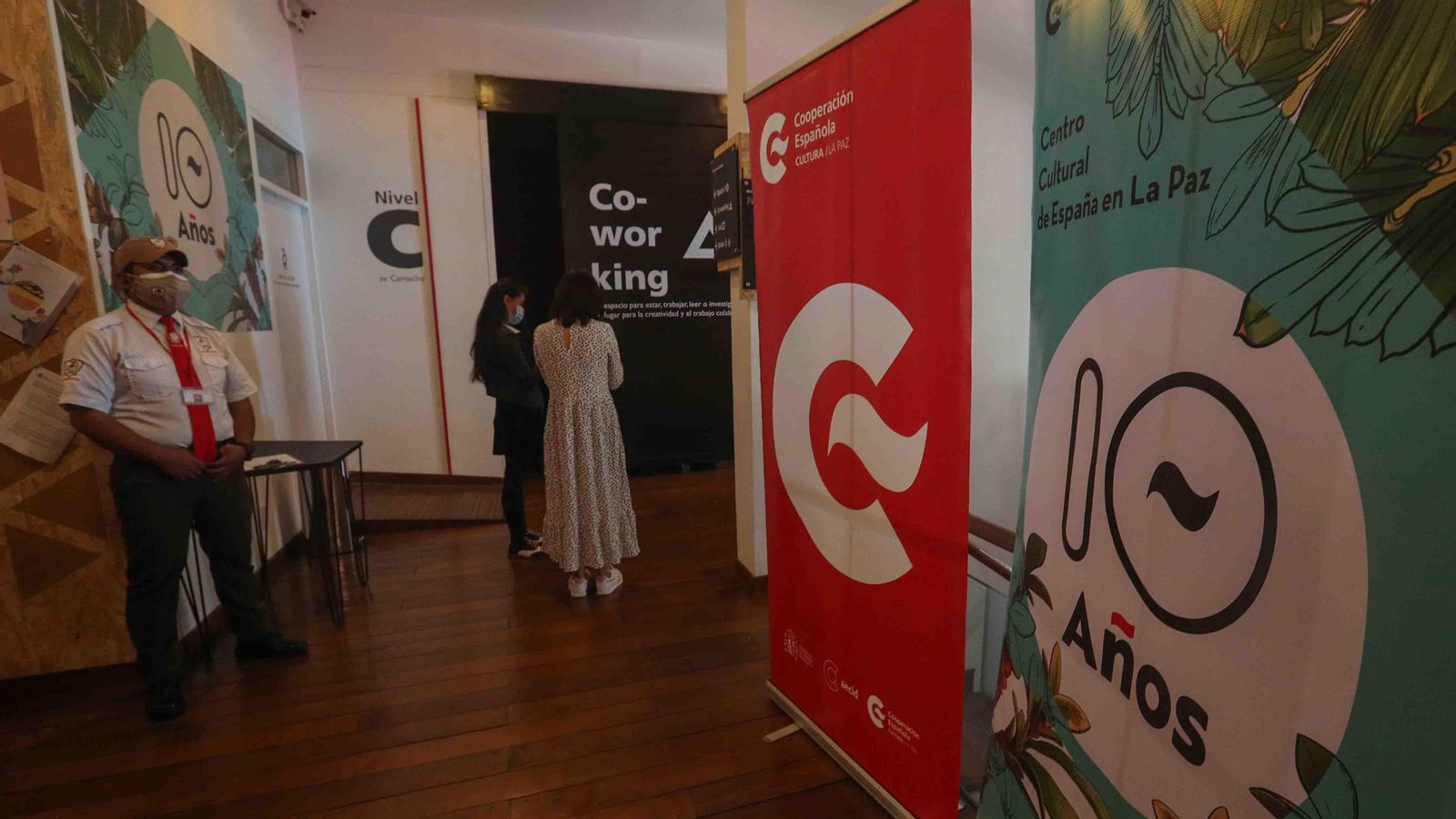 Acto por los 10 años de presencia del Centro Cultural de España en La Paz (CCELP), en La Paz (Bolivia). EFE/Martín Alipaz