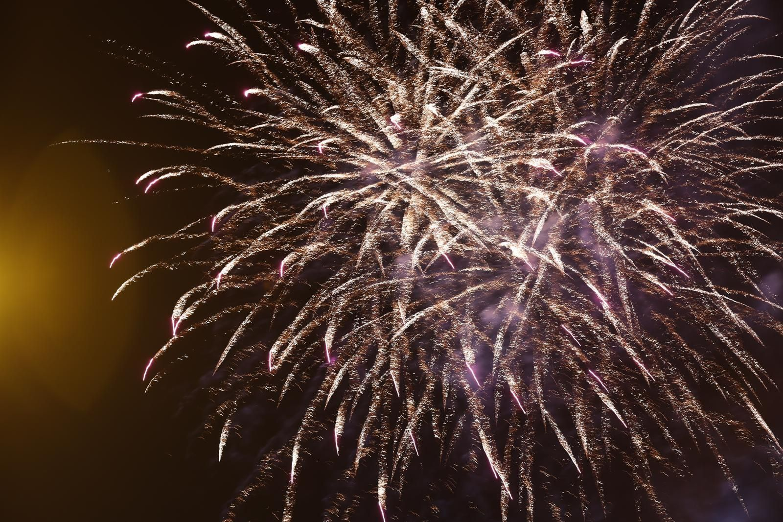 Los fuegos de Coia volvieron tras el parón ocasionado por la pandemia // Alberte