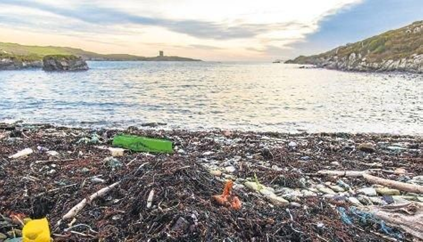 La proliferación de plásticos en los océanos cobra protagonismo en la investigación marina