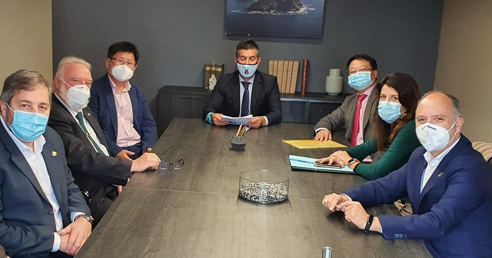 La Xunta, la empresa Hijos de Carlos Albo, la Autoridad Portuaria de Vigo y el Consorcio de la Zona Franca esta mañana