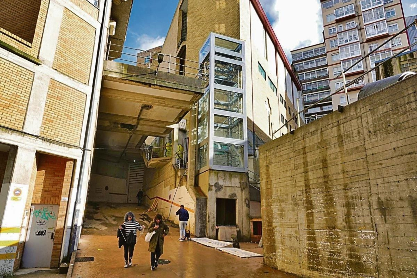El ascensor que conectará la calle Aragón con Travesía de Vigo.
