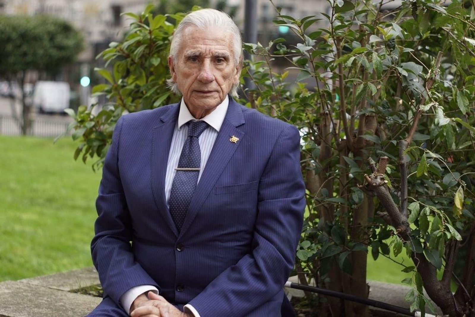 Fernández Alvariño a las puertas del Club Financiero, su segunda casa.