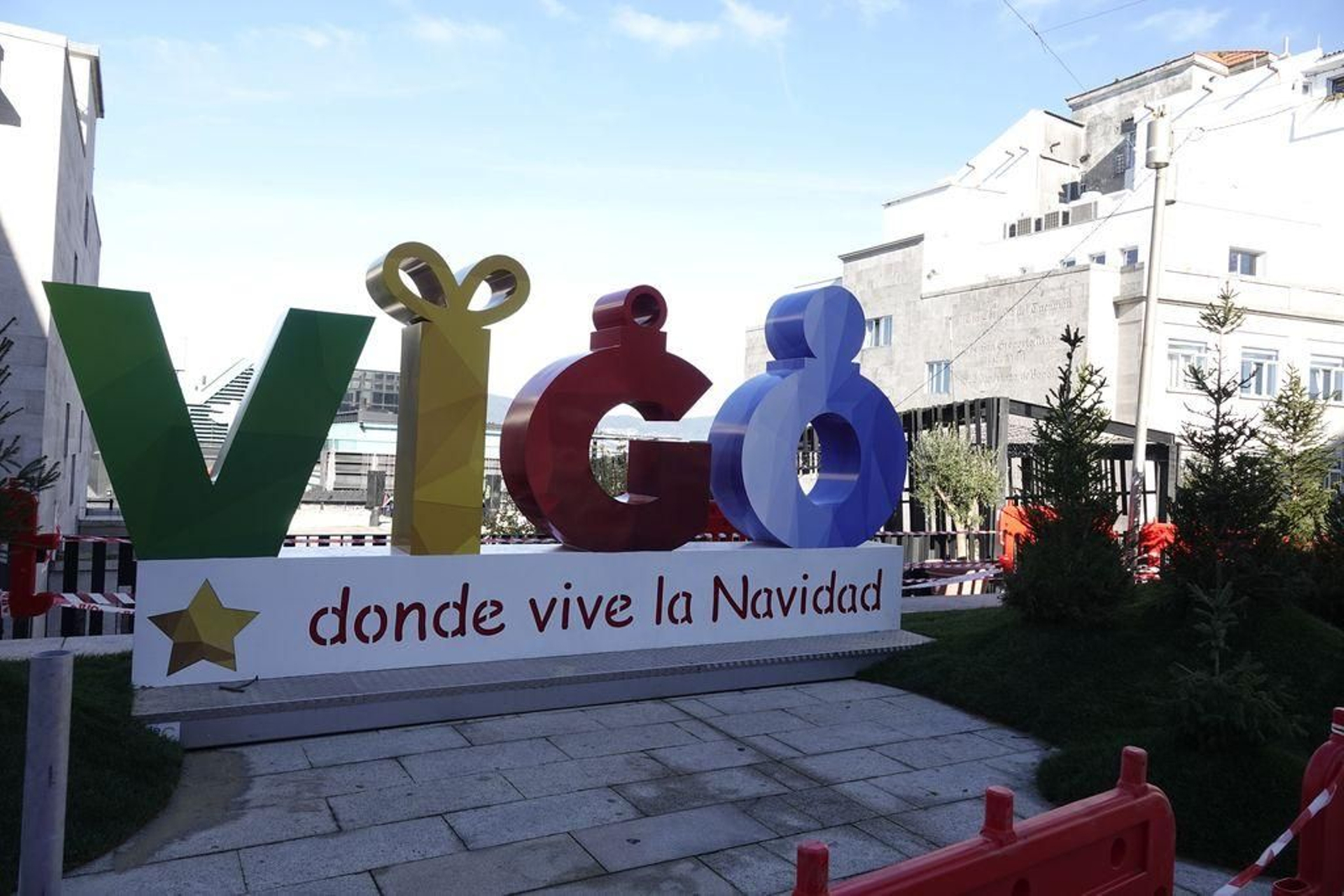 El lema navideño en el Casco Vello.