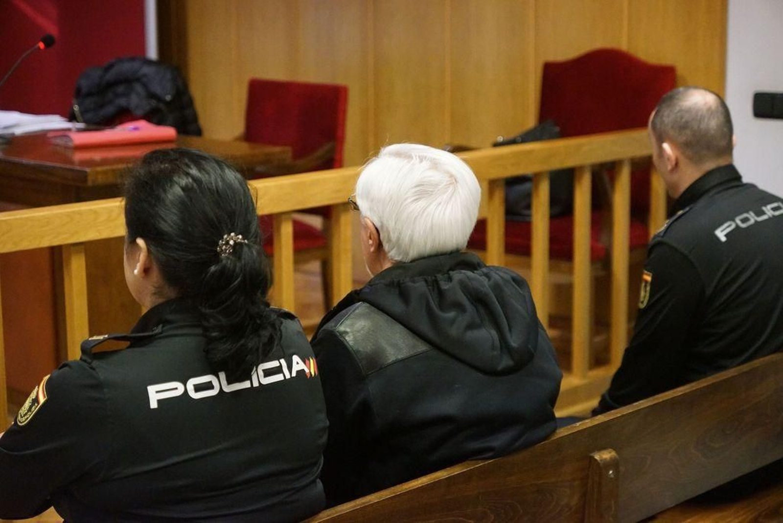 Carlos I.P., el millonario portugués, acudió al Juzgado de Vigo para la vista.