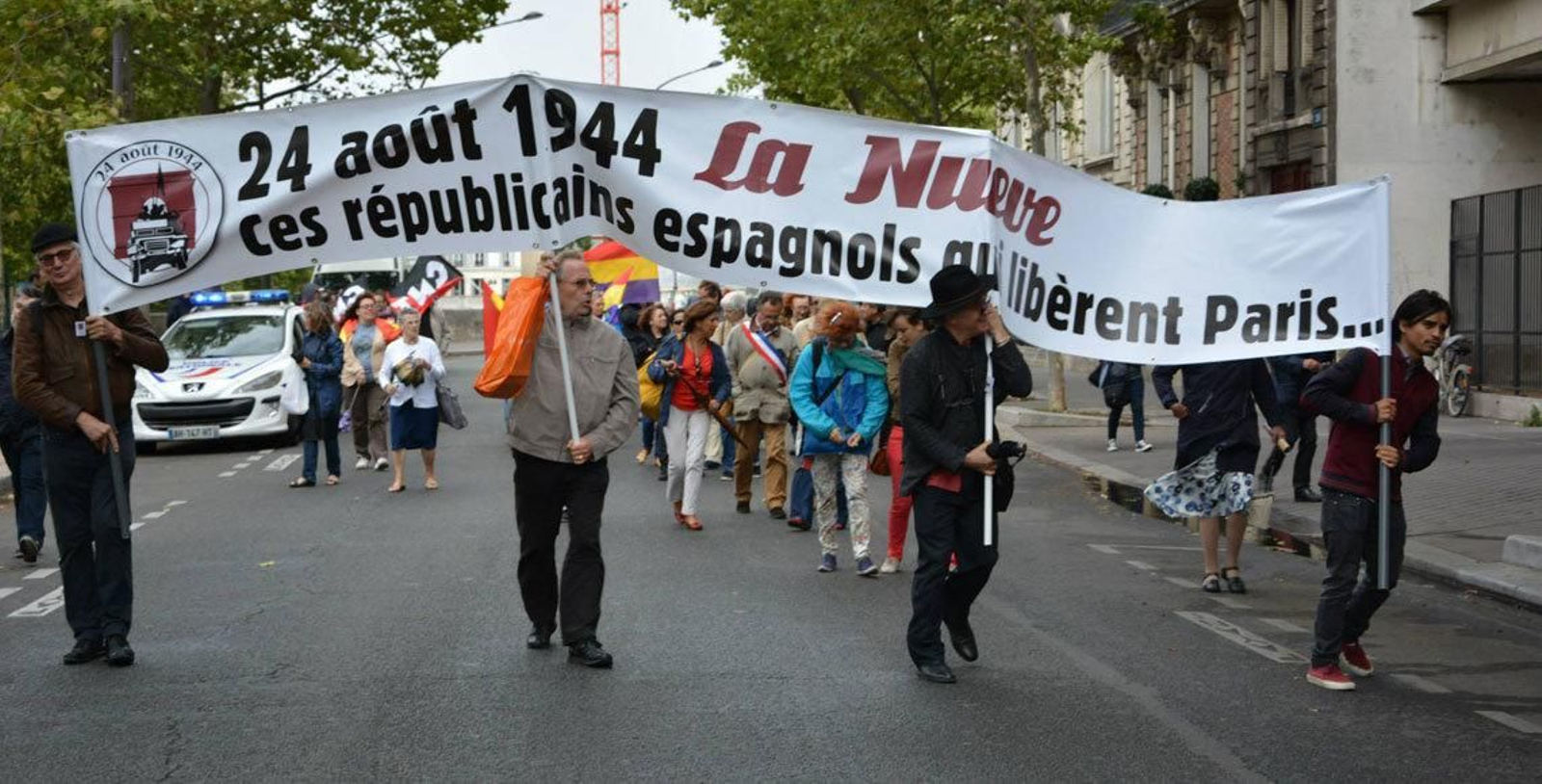 Homenaje realizado recientemente a. "La Nueve" la compañía de militares españoles que se encargaron de la liberación de París.