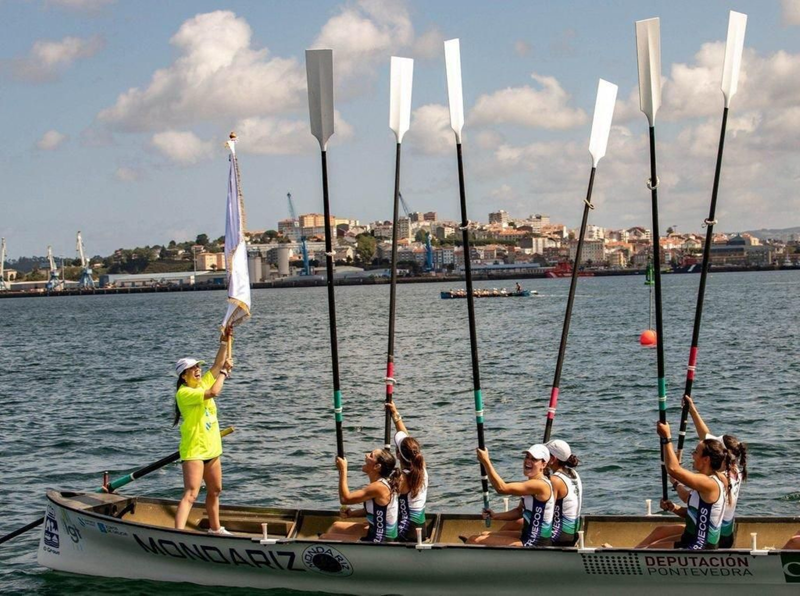 La trainera de Mecos Coruxo no se plantea el ascenso.