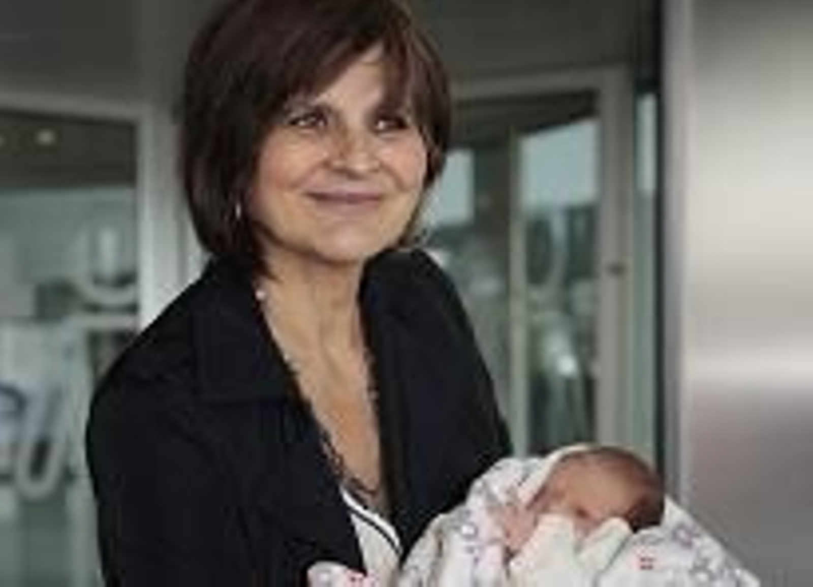 La doctora Lina Álvarez, a la salida de la clínica