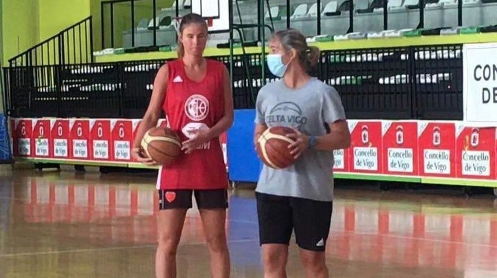 Javier Tebas (c), el pasado lunes, en la presentación de la nueva temporada liguera.