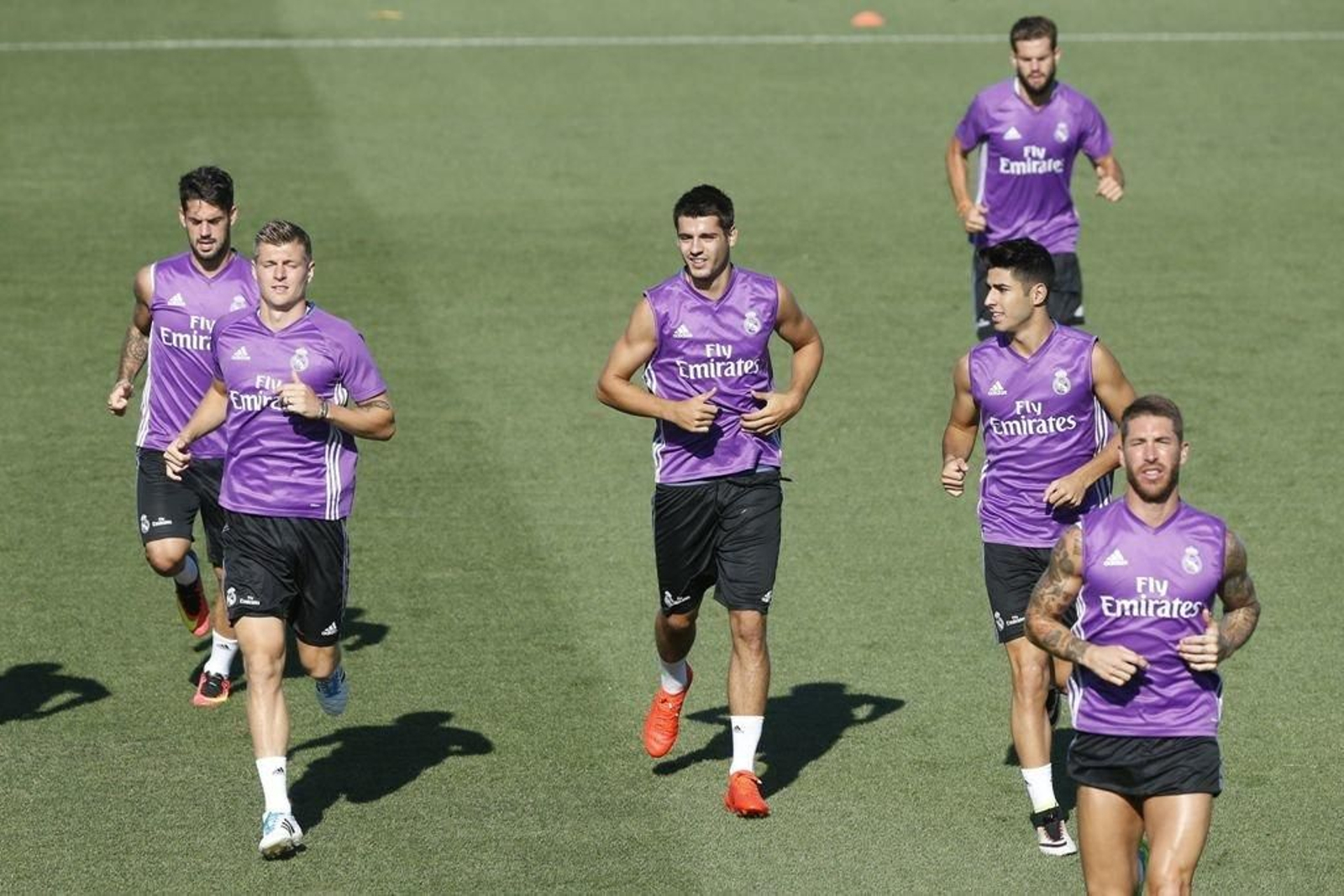 Isco Alarcón y Toni Kroos.