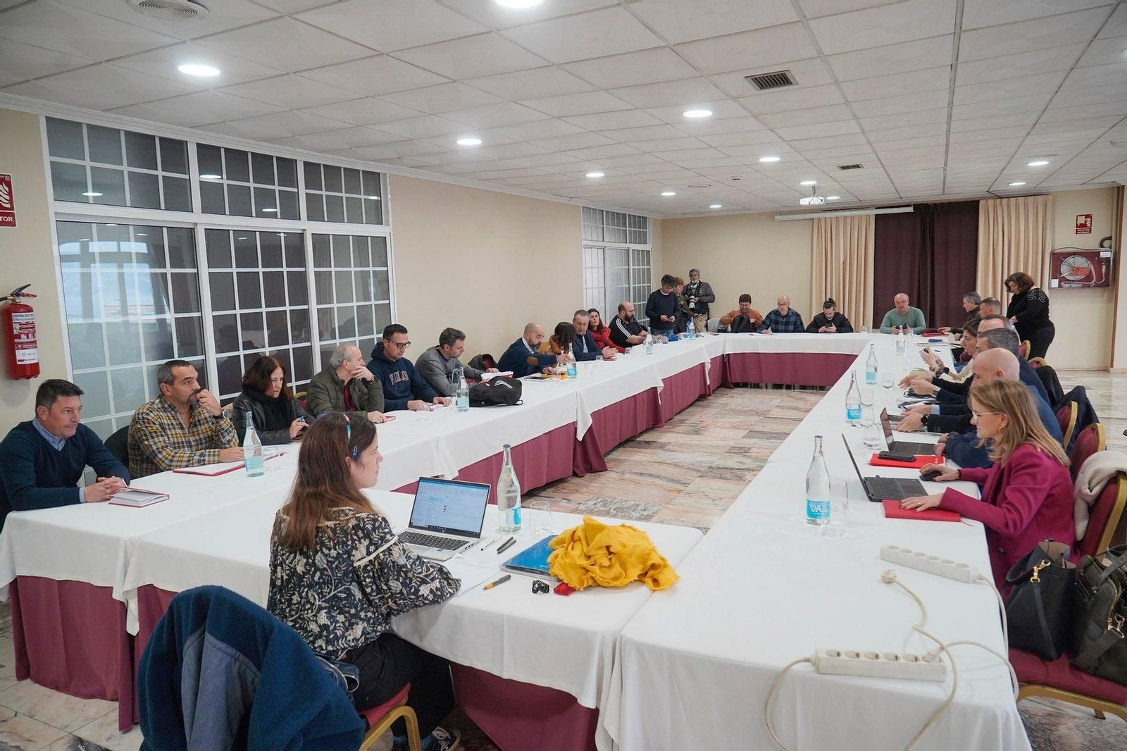 Reunión de Vitrasa y comité con la mediación de Inspección de Trabajo. // J.V. Landín