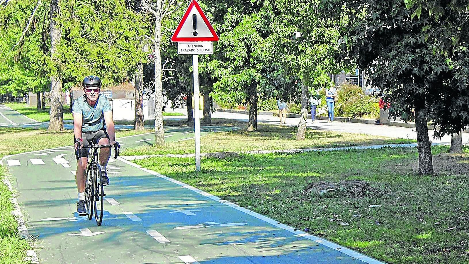 El modelo de carril bici y zona verde de Coia continuará más allá de Tomás Paredes para urbanizar la nueva avenida de Europa.