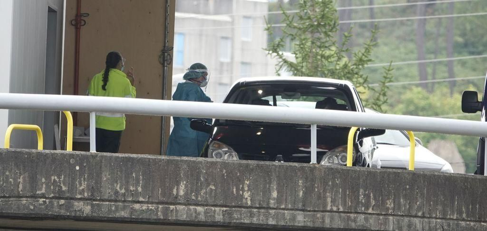 El Covidauto mantiene su ritmo habitual de trabajo, con la recogida de 200 muestras al día.