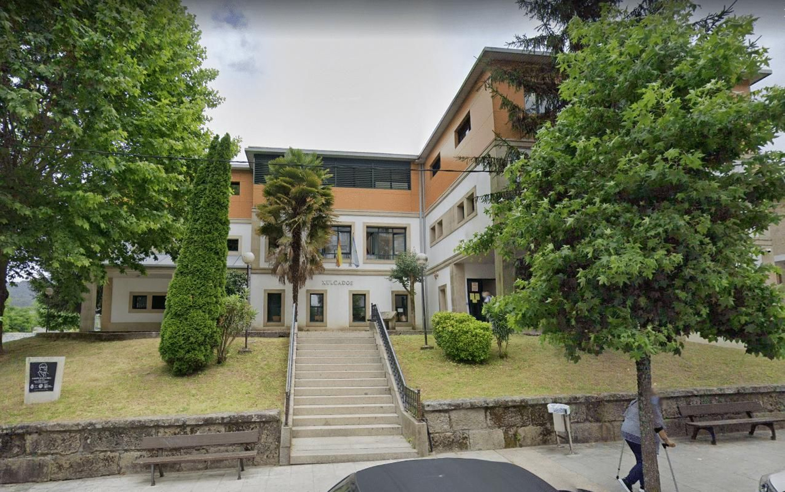 Sede de los juzgados de Ponteareas.