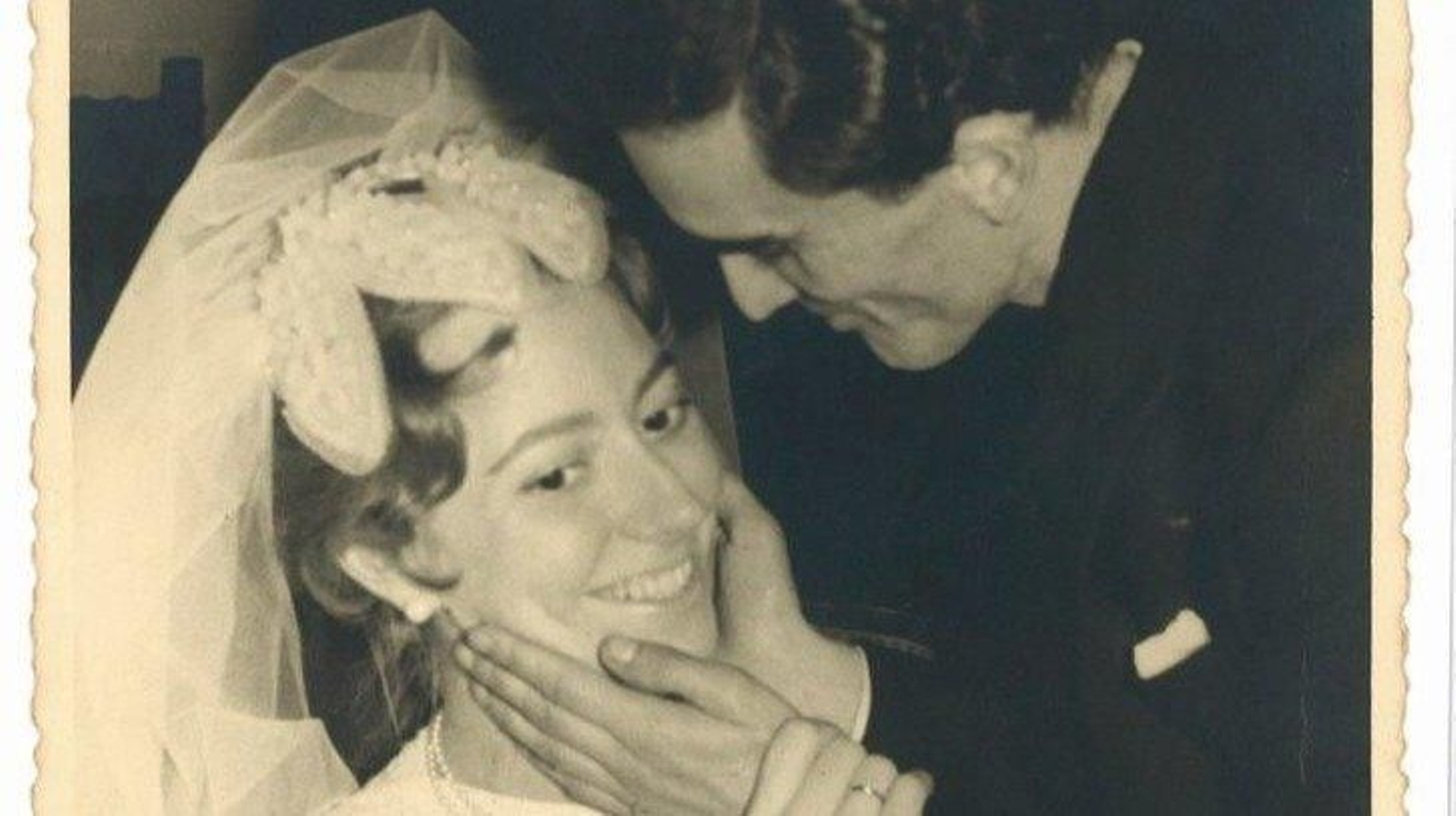 La boda de Guadalupe Pérez y Carlos Oroza, de Foto Cervera en 1958.
