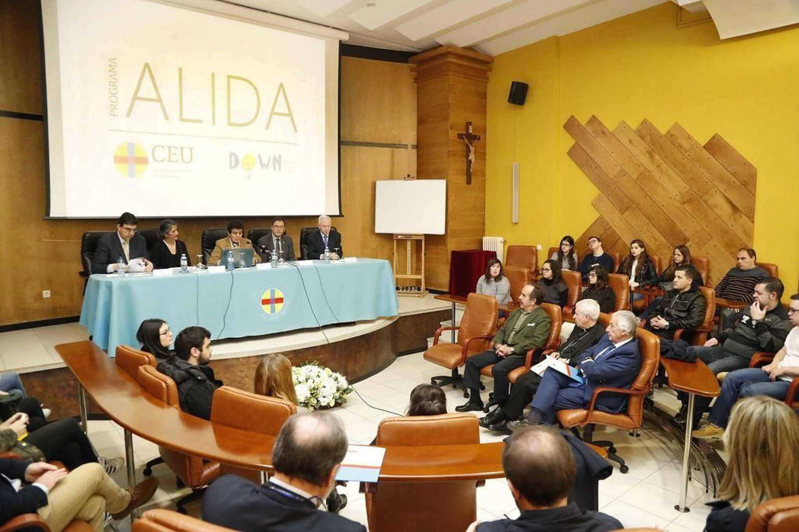 Jornada formativa en la Escuela de Magisterio de la Avenida de Madrid.