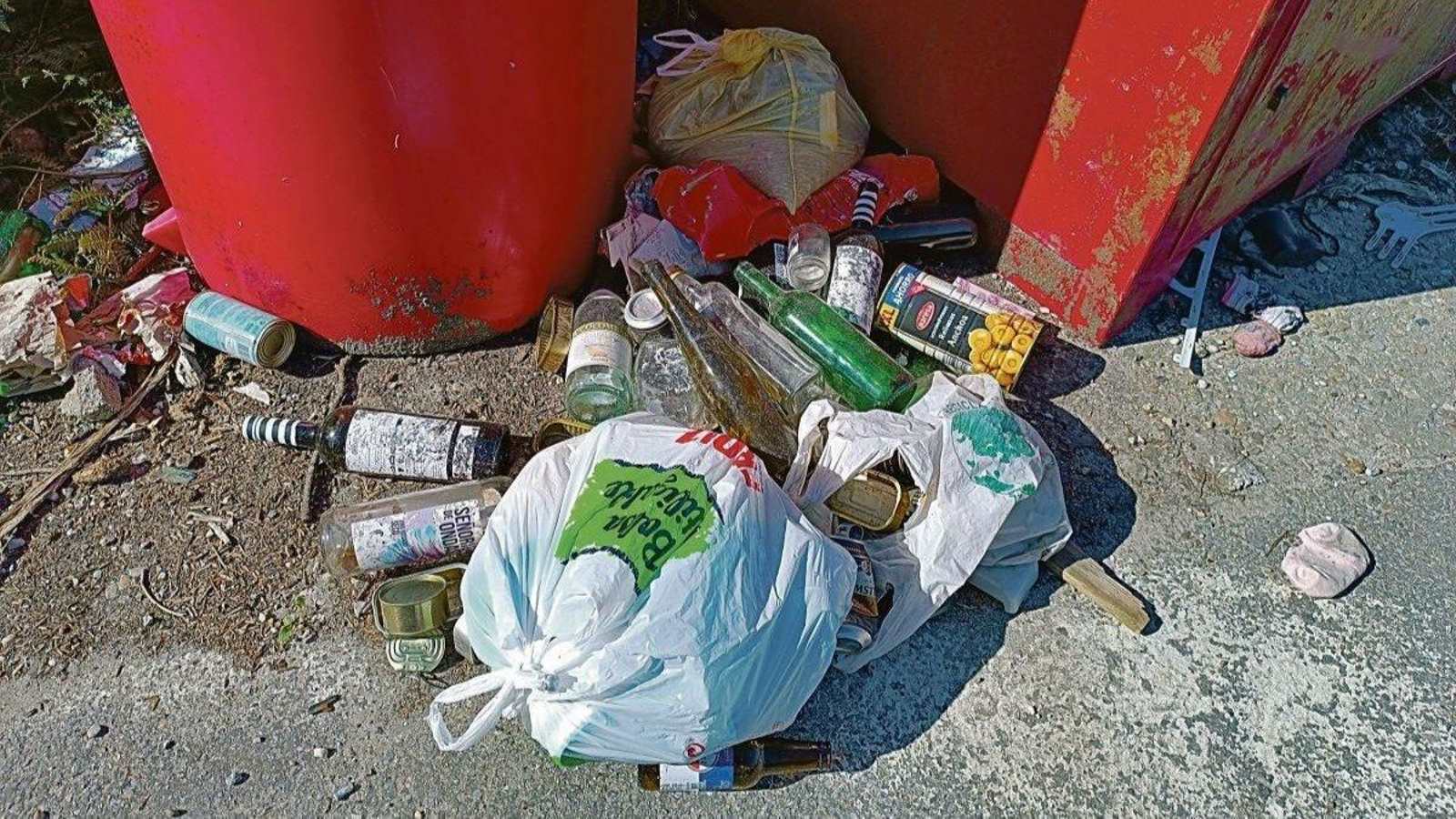 El PP utiliza estas imágenes para demostrar el mal funcionamiento del servicio.