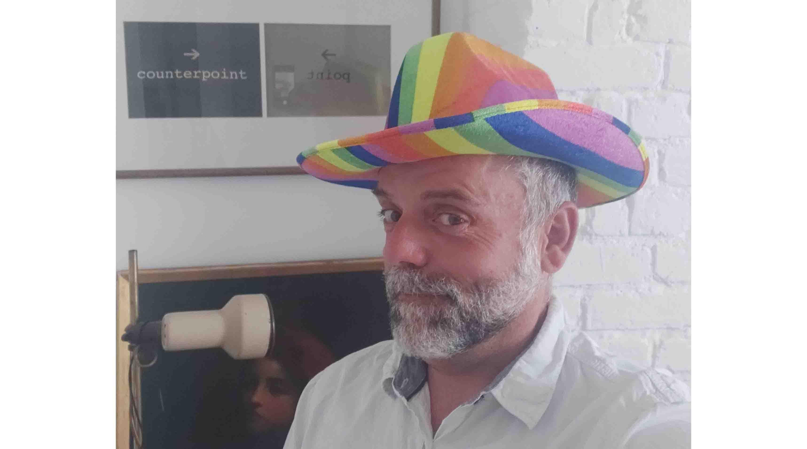 Celso Lopez es consejero del CRE de Londres (CRE del Sur de UK)