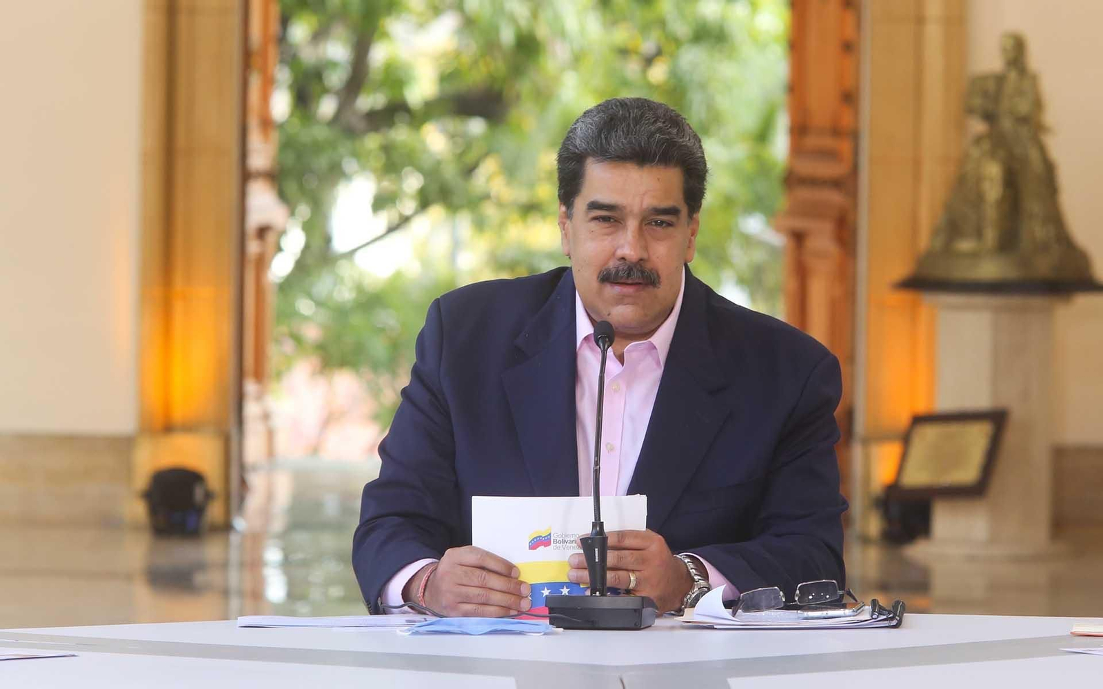 Archivo. Fotografía cedida por Prensa Miraflores que muestra al presidente de Venezuela, Nicolás Maduro, durante una rueda de prensa. EFE/ Prensa Miraflores
