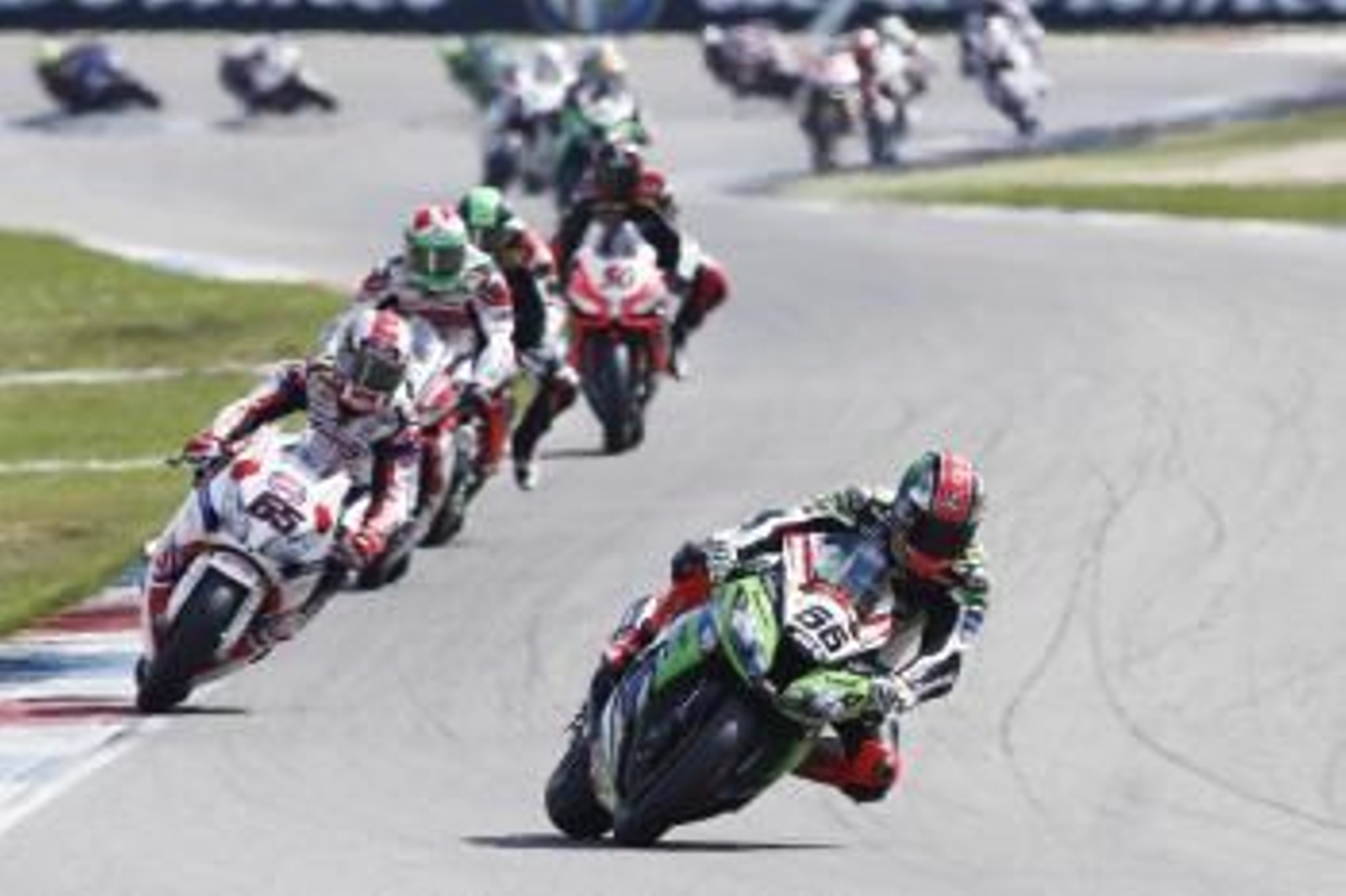 El piloto británico, Tom Sykes (Foto: EFE)