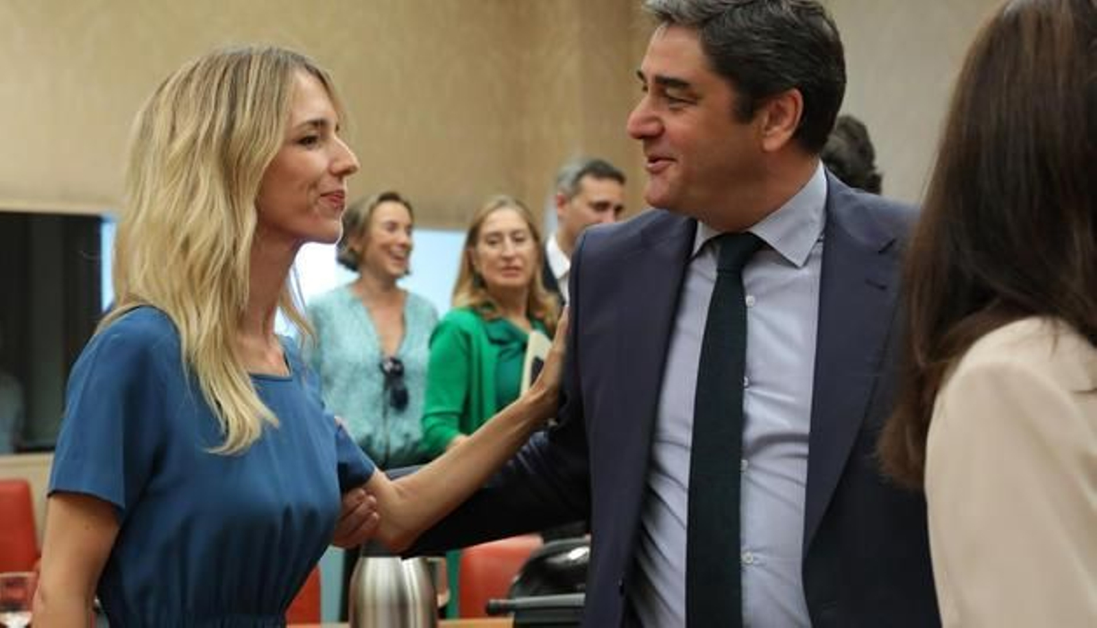 El diputado del PP por Madrid, José Ignacio Echániz y la portavoz del PP en el Congreso, Cayetana Álvarez de Toledo