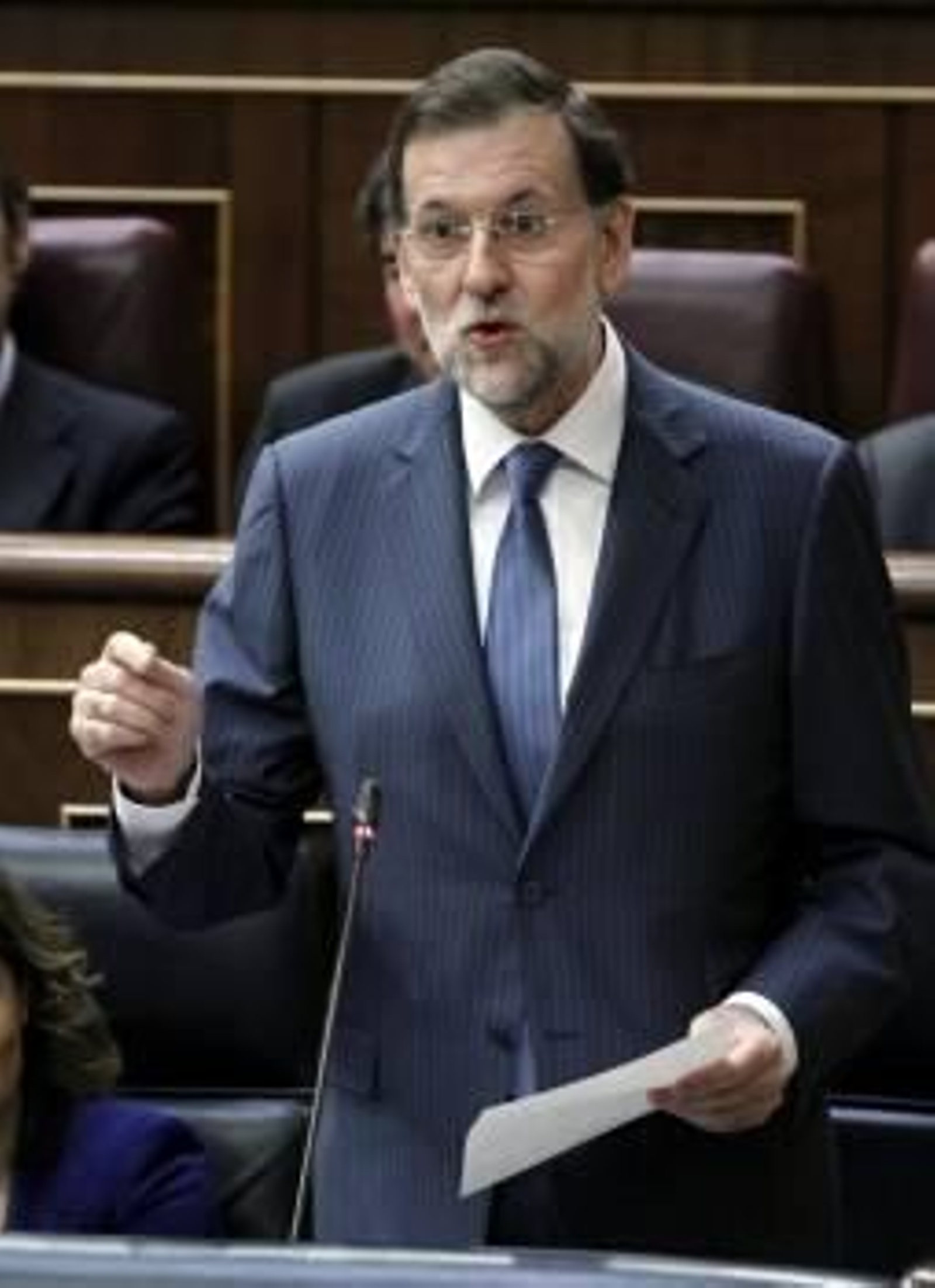 Mariano Rajoy en su intervención en la sesión de control al Gobierno. (Foto: ZIPI)