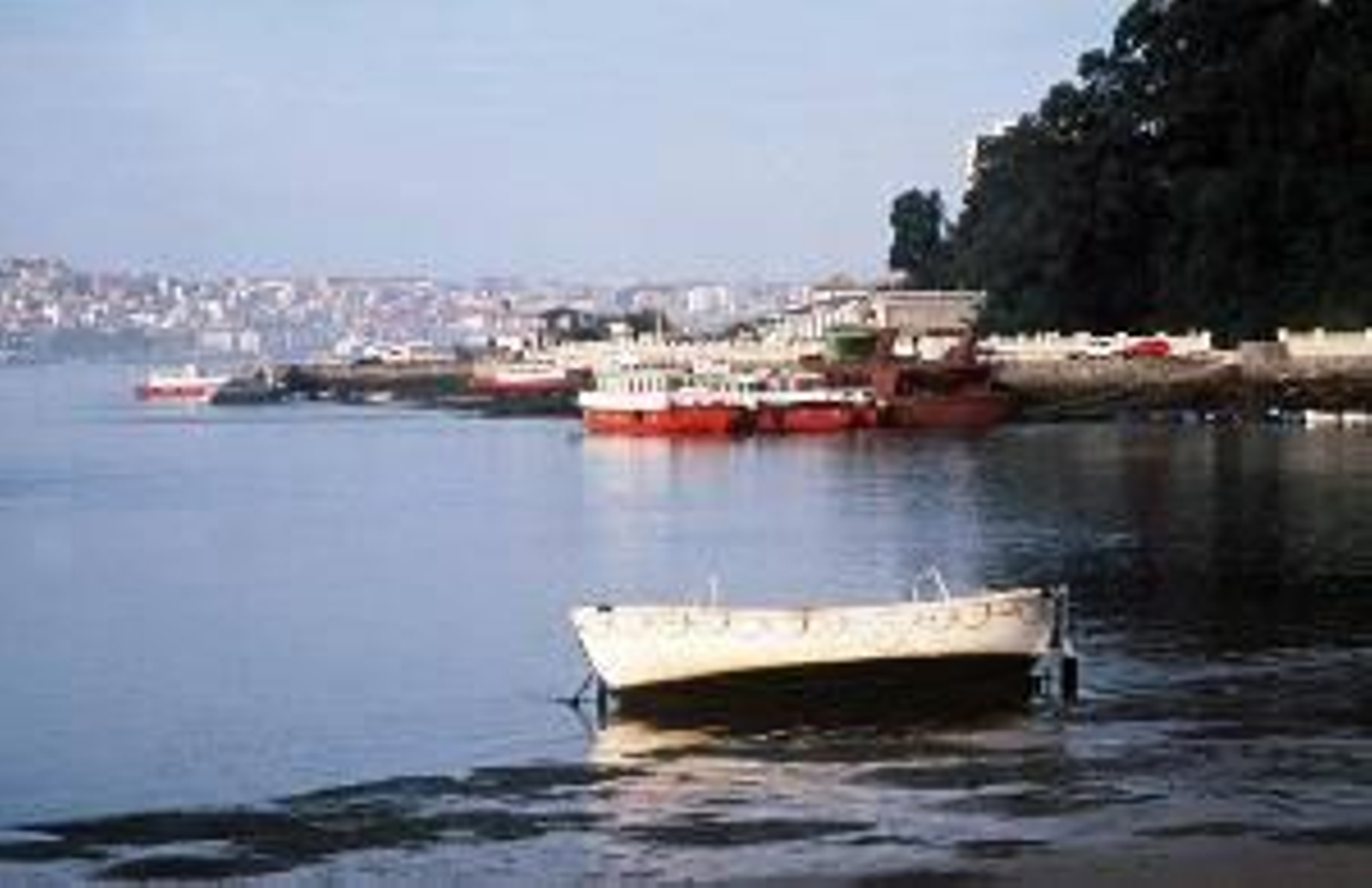 Vista del puerto de Santander.