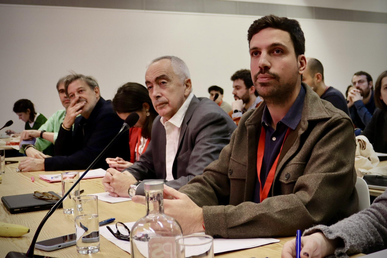 En la imagen, de izquierda a derecha, Cesar Mogo y Luis Planas.