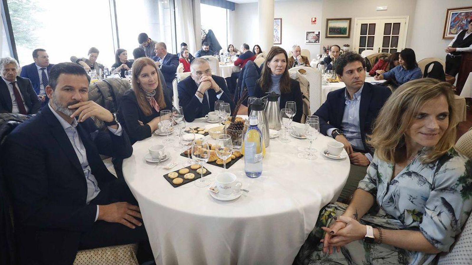 Luis Barros, Gloria Rodríguez, José Antonio Vázquez, Rosa Fernández, Chema Mantilla y Maruxa Vázquez.