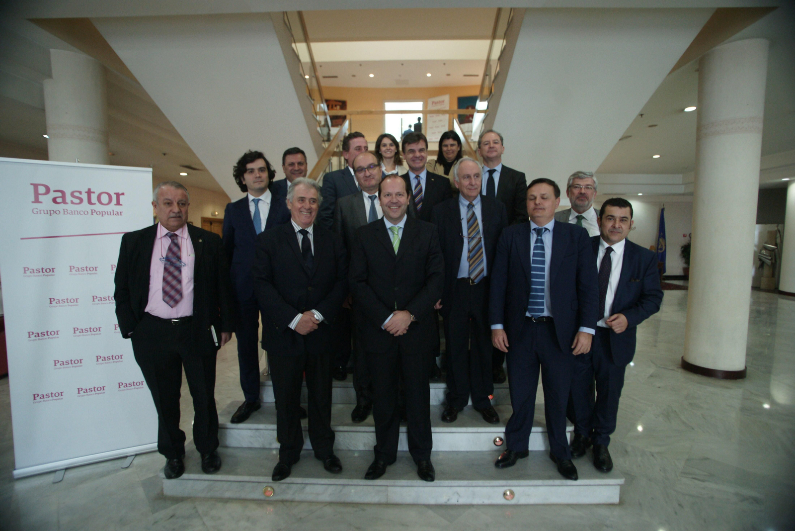 El presidente de Sogama, Javier Domínguez, participó en un almuerzo en el Círculo de Empresarios.